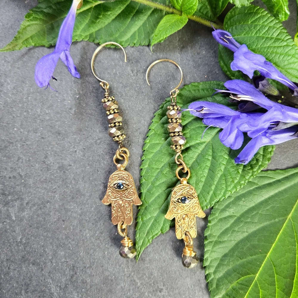 NWT Trollbinde Hamsa Dangle Earrings